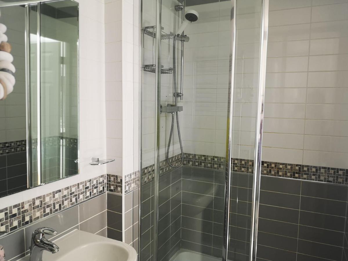 Bienvenue In Newhaven Luxury Superking Or Standard Or Budget Rooms Bagian luar foto