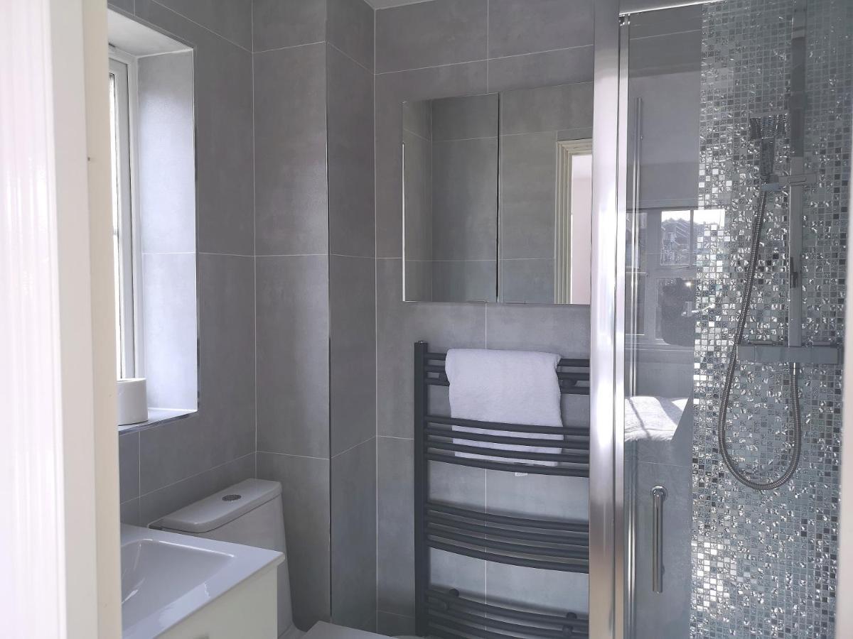 Bienvenue In Newhaven Luxury Superking Or Standard Or Budget Rooms Bagian luar foto